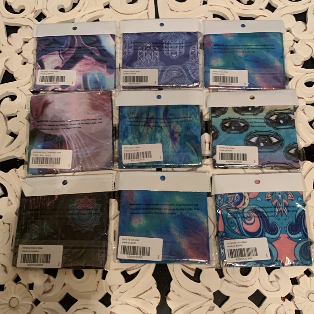 Bundle of 18 Gaiter Face Masks Purple, Pink, Green, Blue, Black New In Bag - Picture 6 of 7